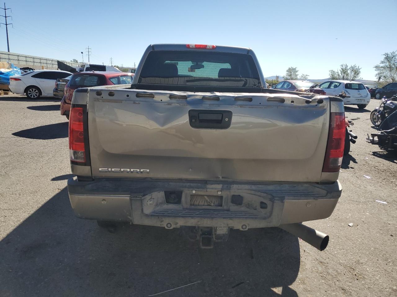 2013 GMC Sierra - Image 6