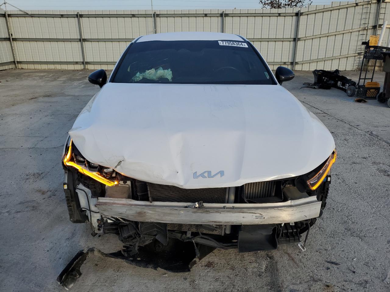 2023 Kia K5 - Image 5