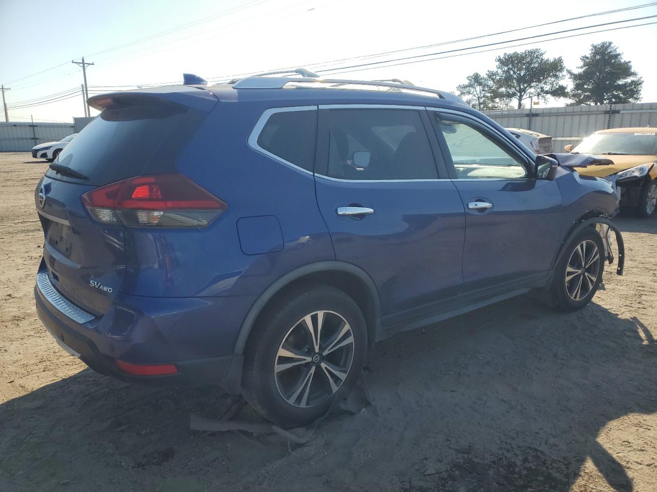 2020 Nissan Rogue - Image 3