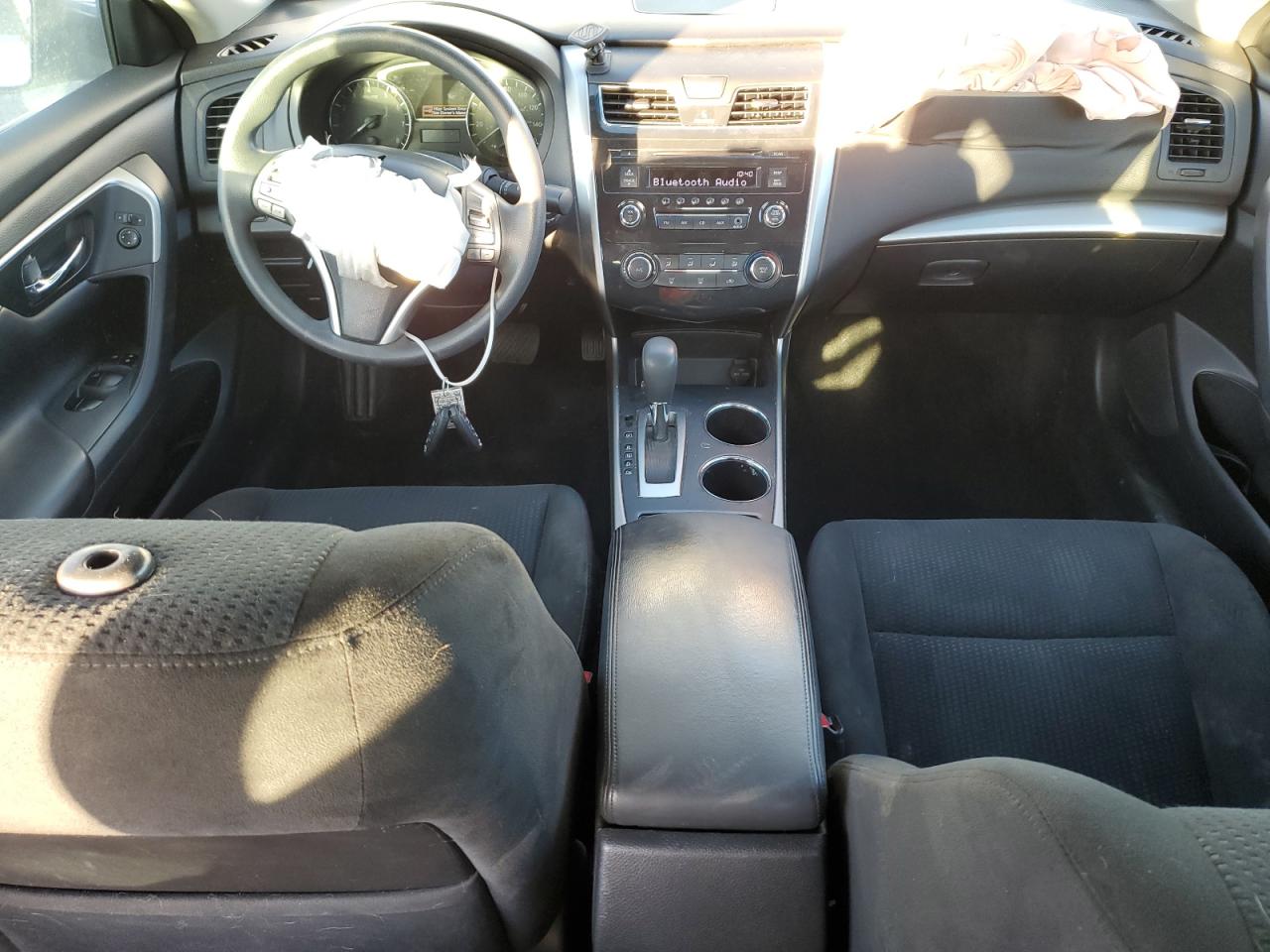 2015 Nissan Altima - Image 8