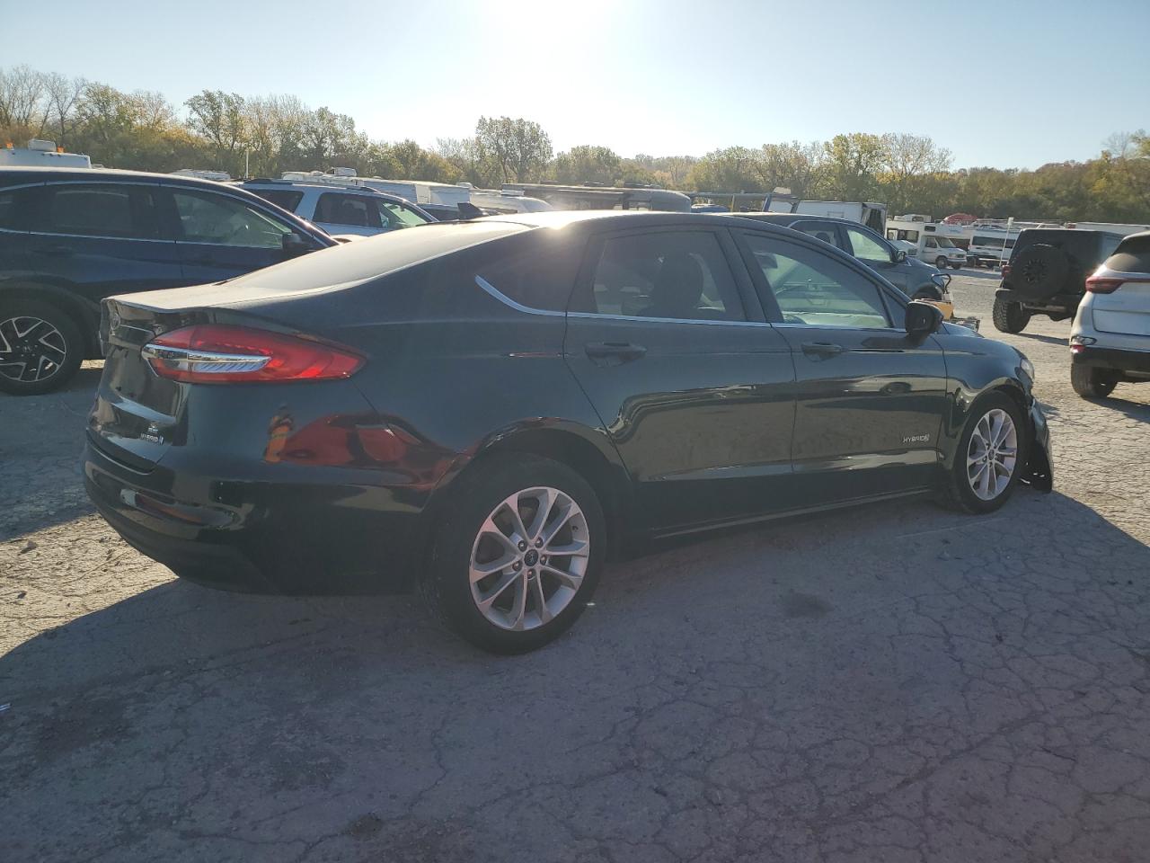 2019 Ford Fusion - Image 3