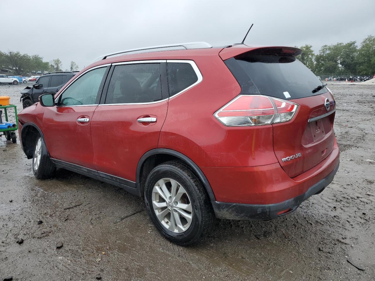 5N1AT2MV0GC812349 2016 NISSAN ROGUE - Image 2