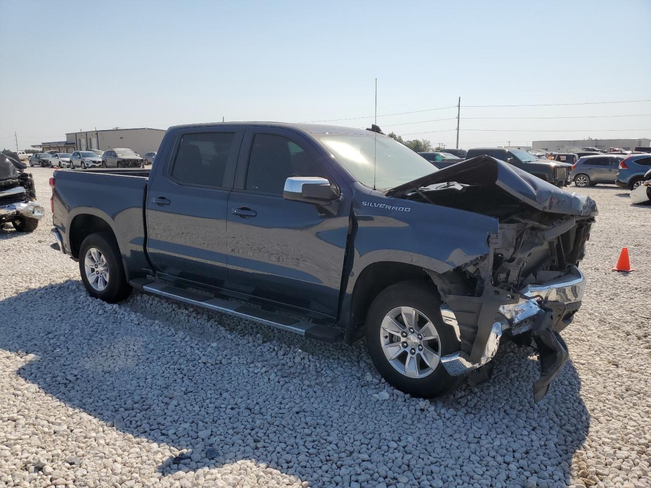 2019 Chevrolet Silverado - Image 4
