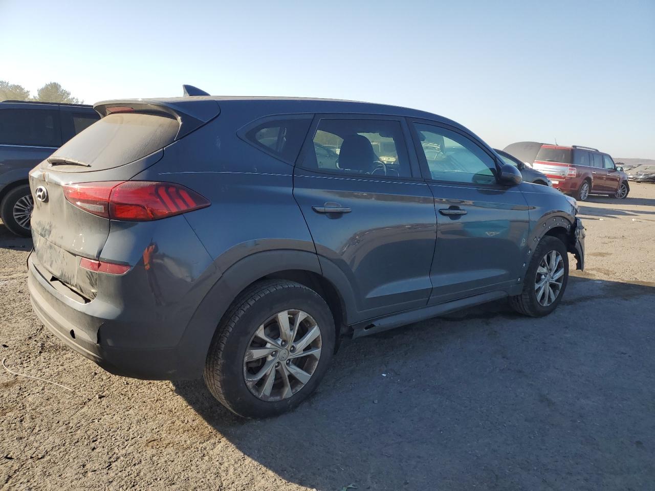 VIN KM8J23A42KU879686 2019 HYUNDAI TUCSON no.3