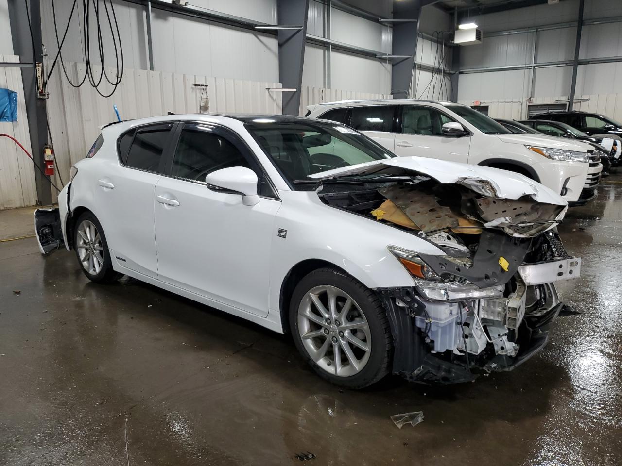 2014 Lexus CT - Image 4