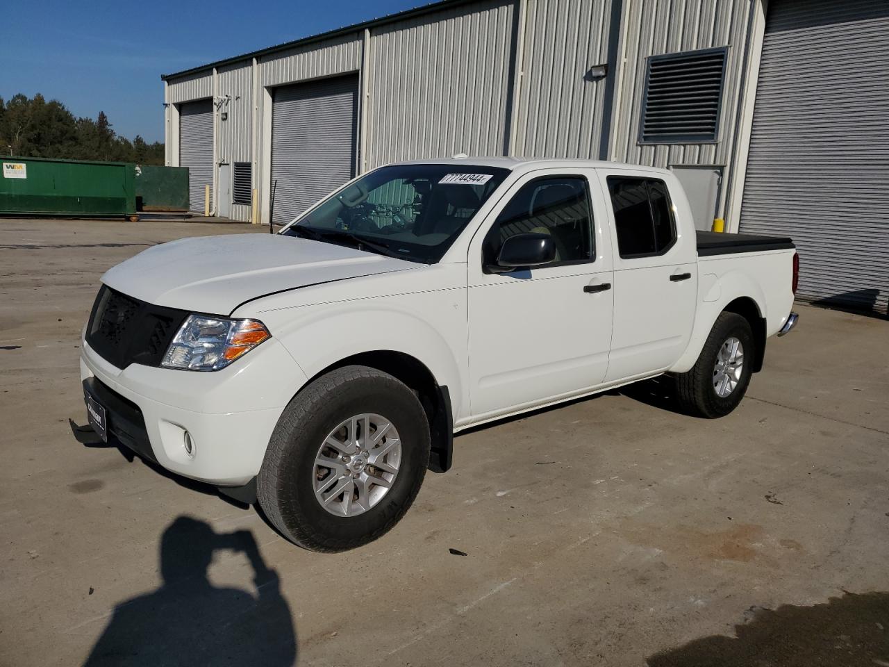 2017 Nissan Navara (Frontier) - Image 1