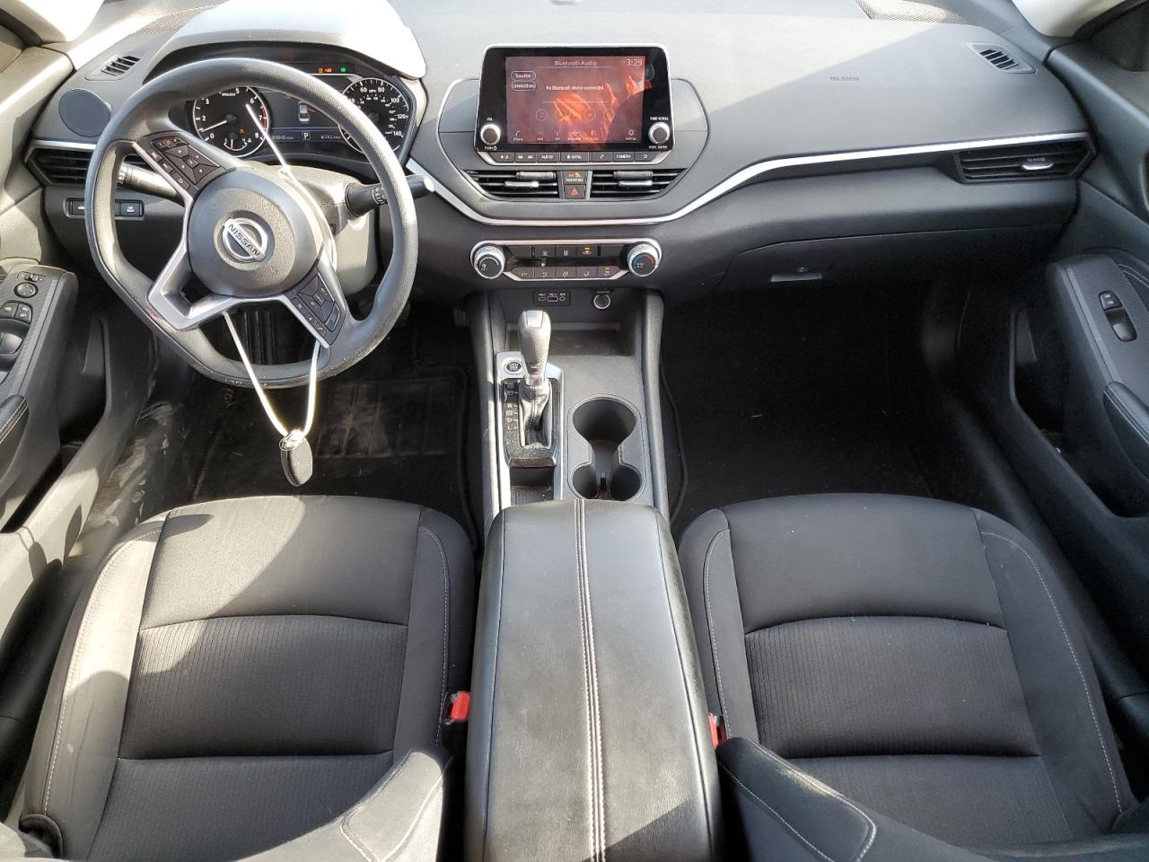 2019 Nissan Altima - Image 8