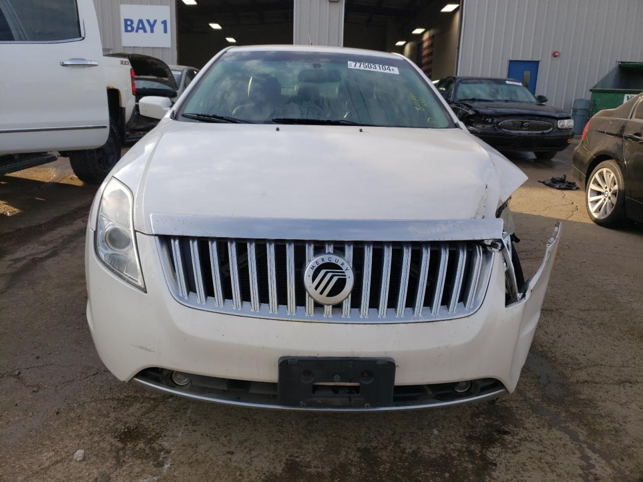 2010 Mercury Milan - Image 5