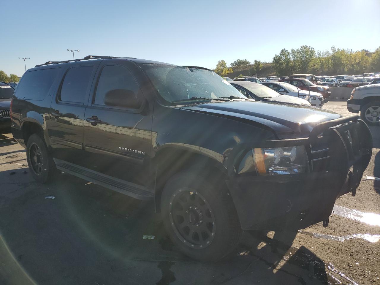 2012 Chevrolet Suburban - Image 4