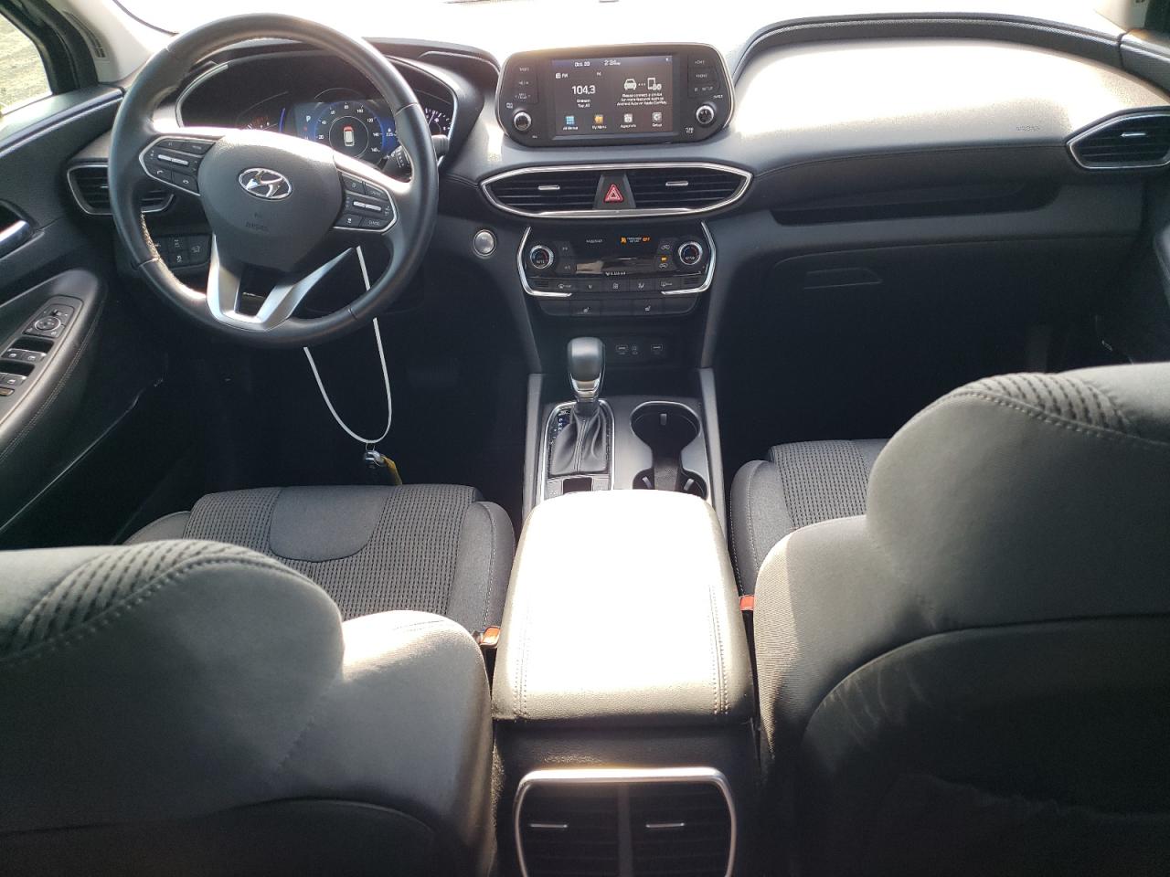 2020 Hyundai Santa Fe - Image 8