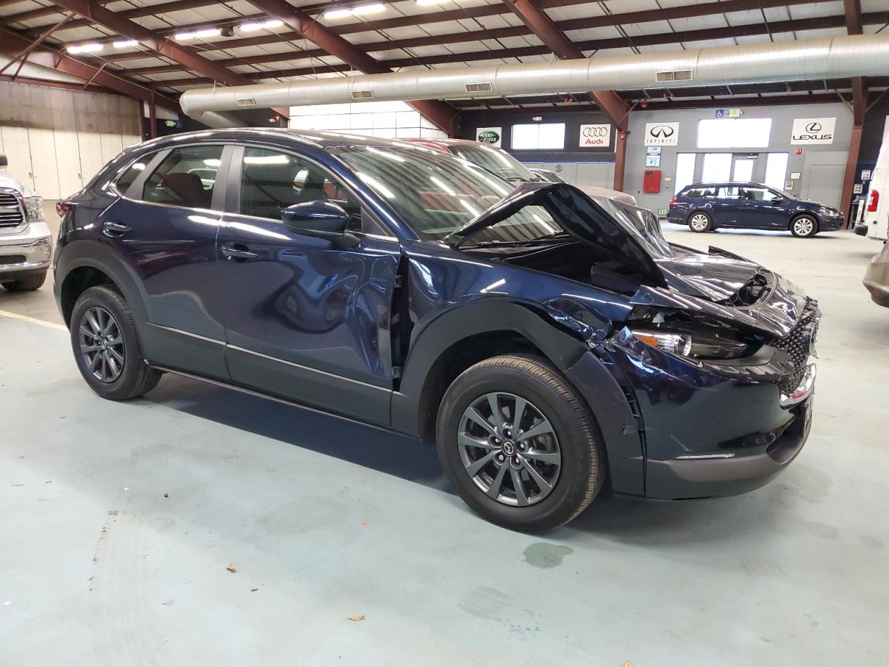 2023 Mazda CX-30 - Image 4