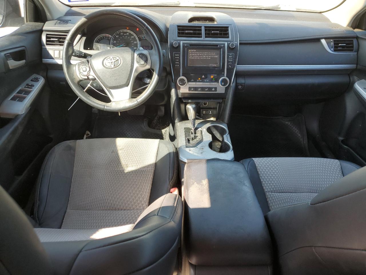 2014 Toyota Camry - Image 8