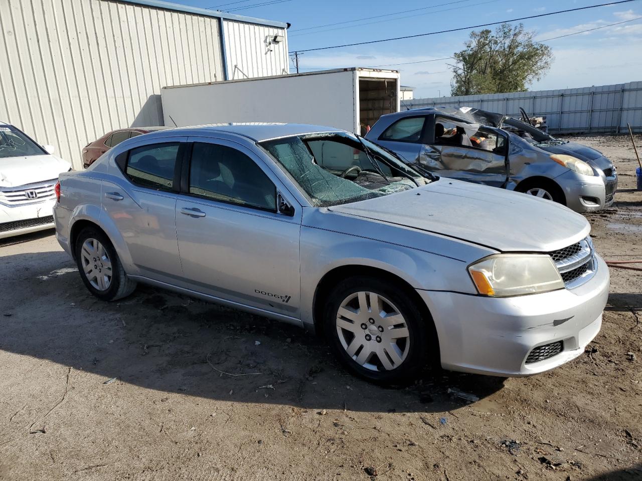 2012 Dodge Avenger - Image 4