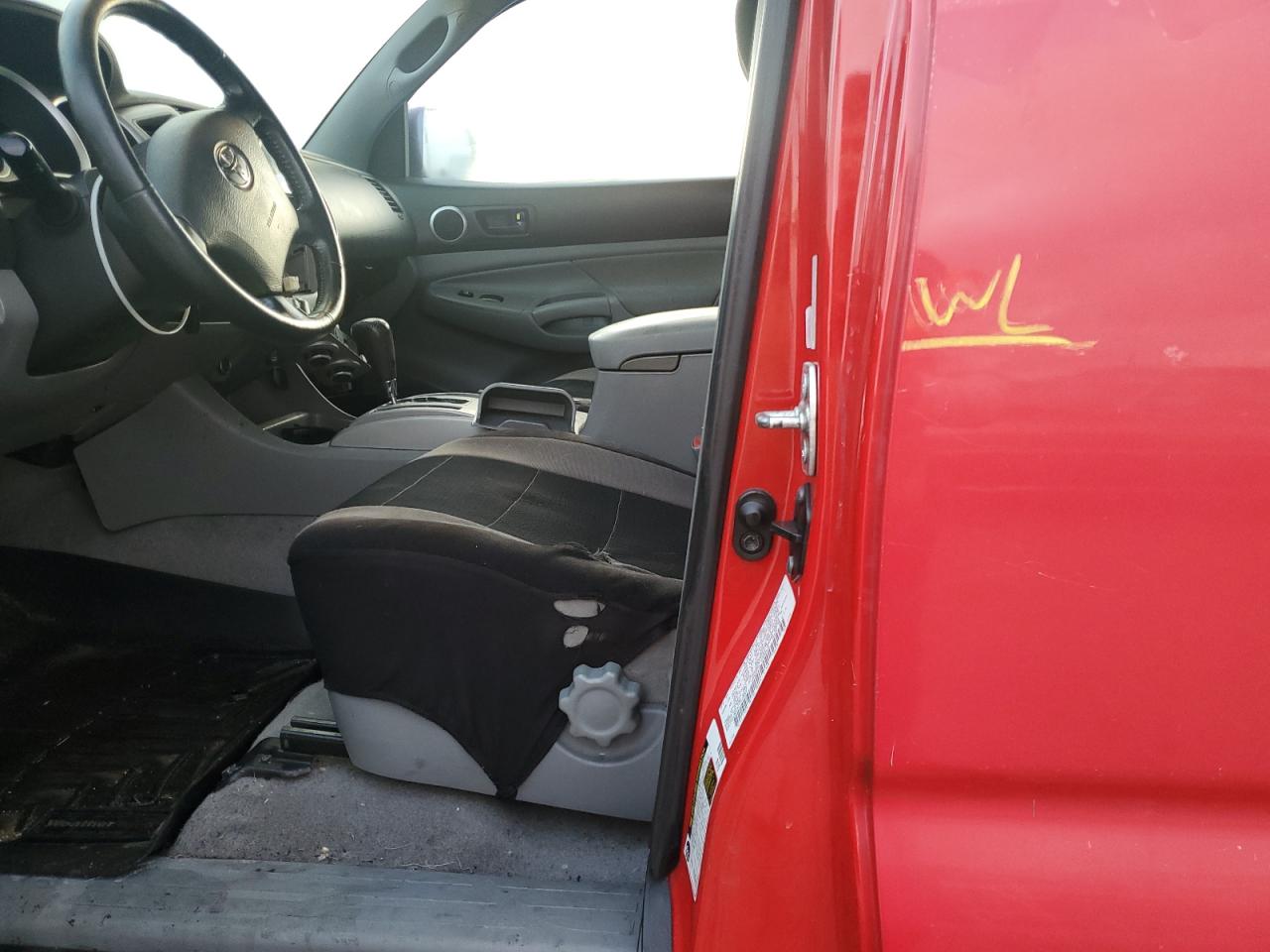 2008 Toyota Tacoma - Image 12