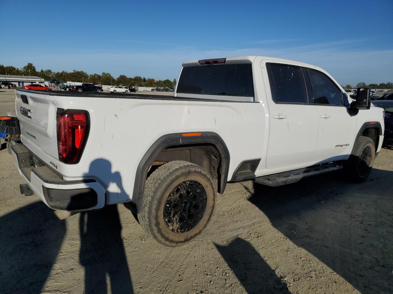 2021 GMC Sierra - Image 3