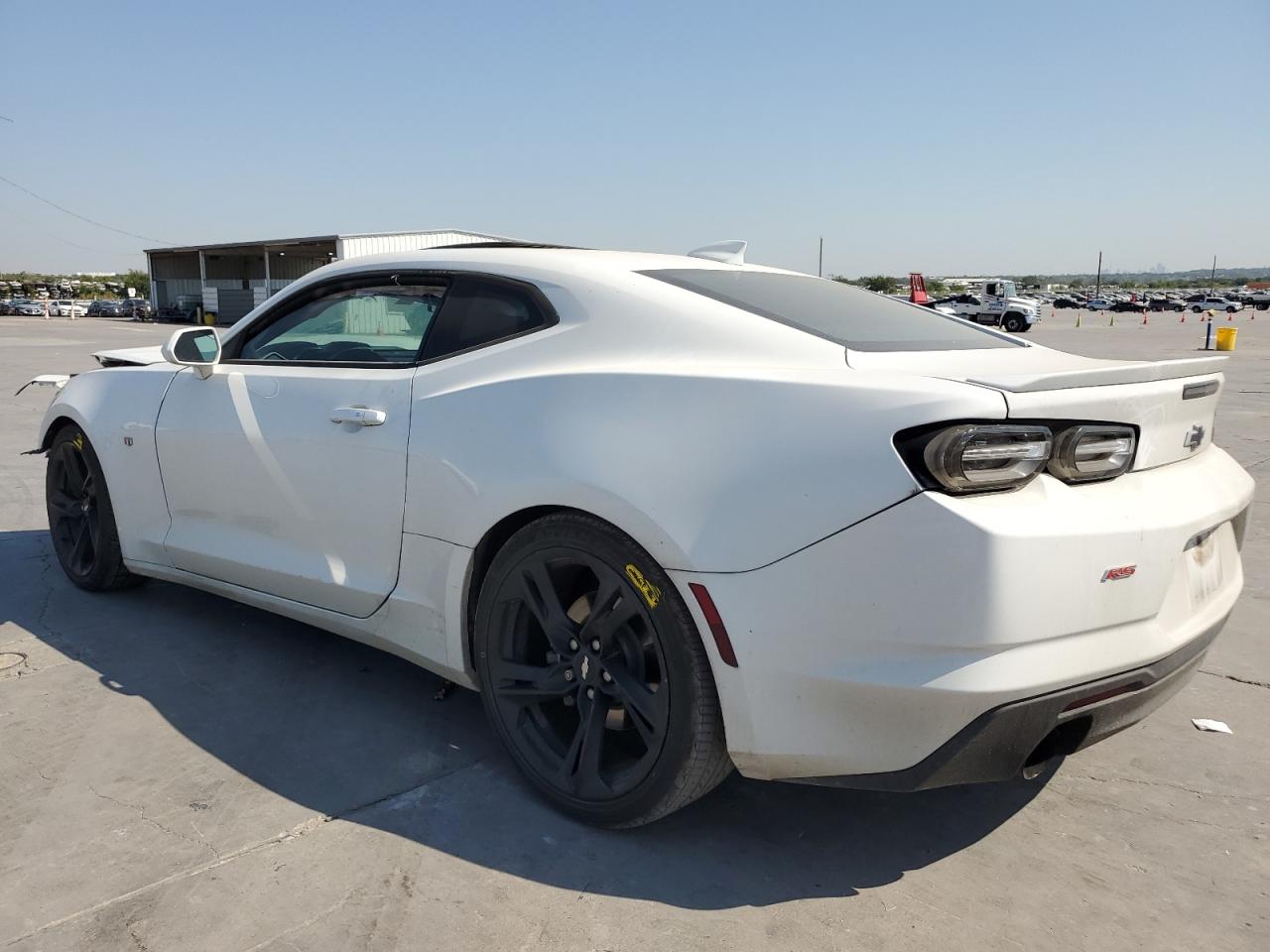 2019 Chevrolet Camaro - Image 2