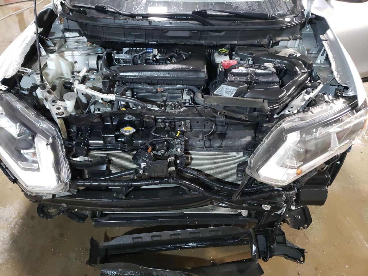 2020 Nissan Rogue S VIN: JN8AT2MV7LW108585 Lot: 77256494