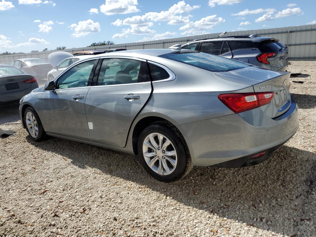 VIN 1G1ZD5ST0SF113164 2025 CHEVROLET MALIBU no.2