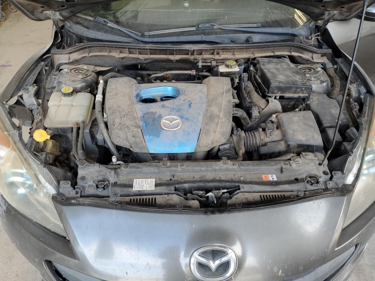 2012 Mazda 3 - Image 11
