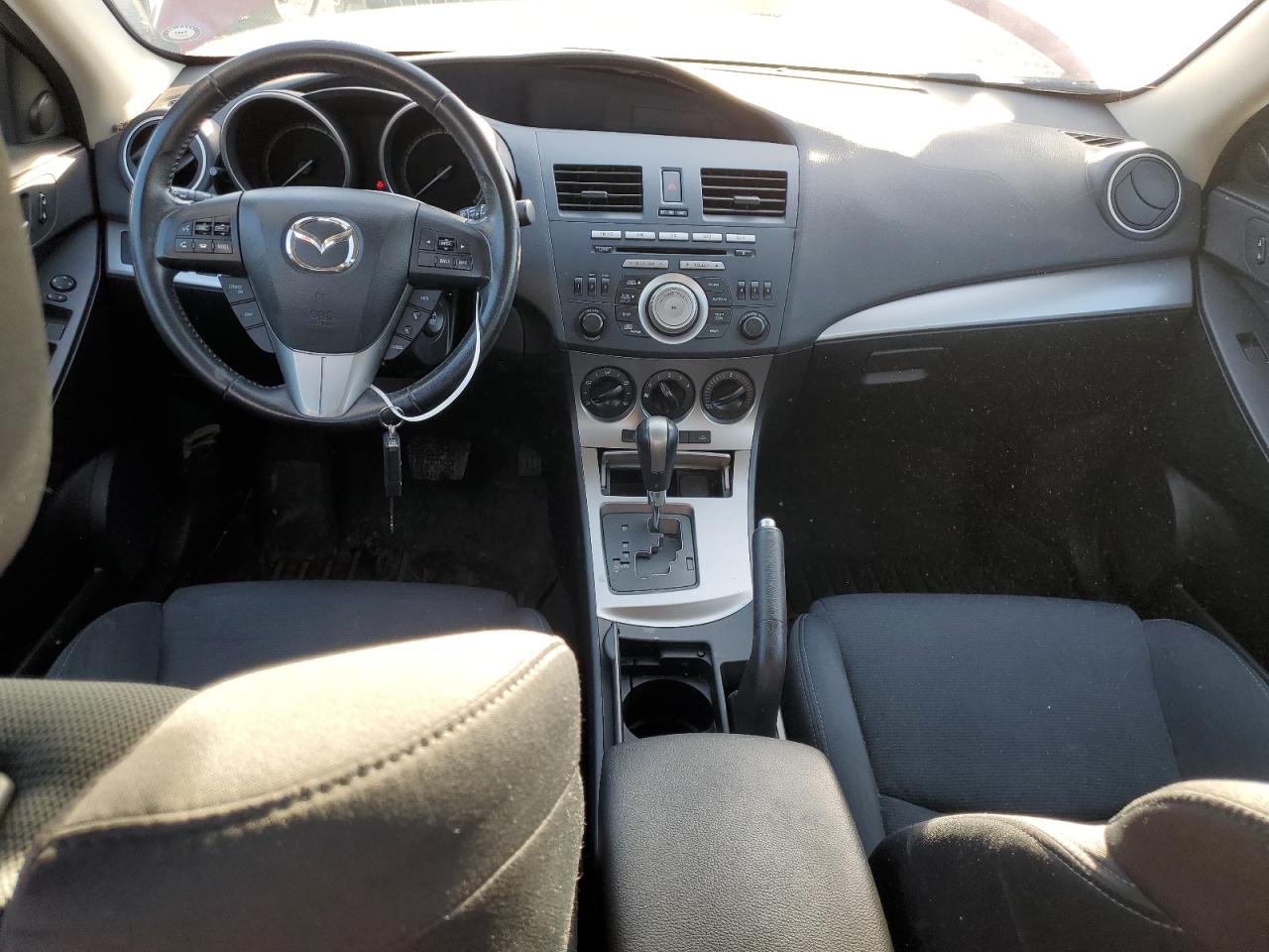 JM1BL1U58B1417164 2011 Mazda 3 S