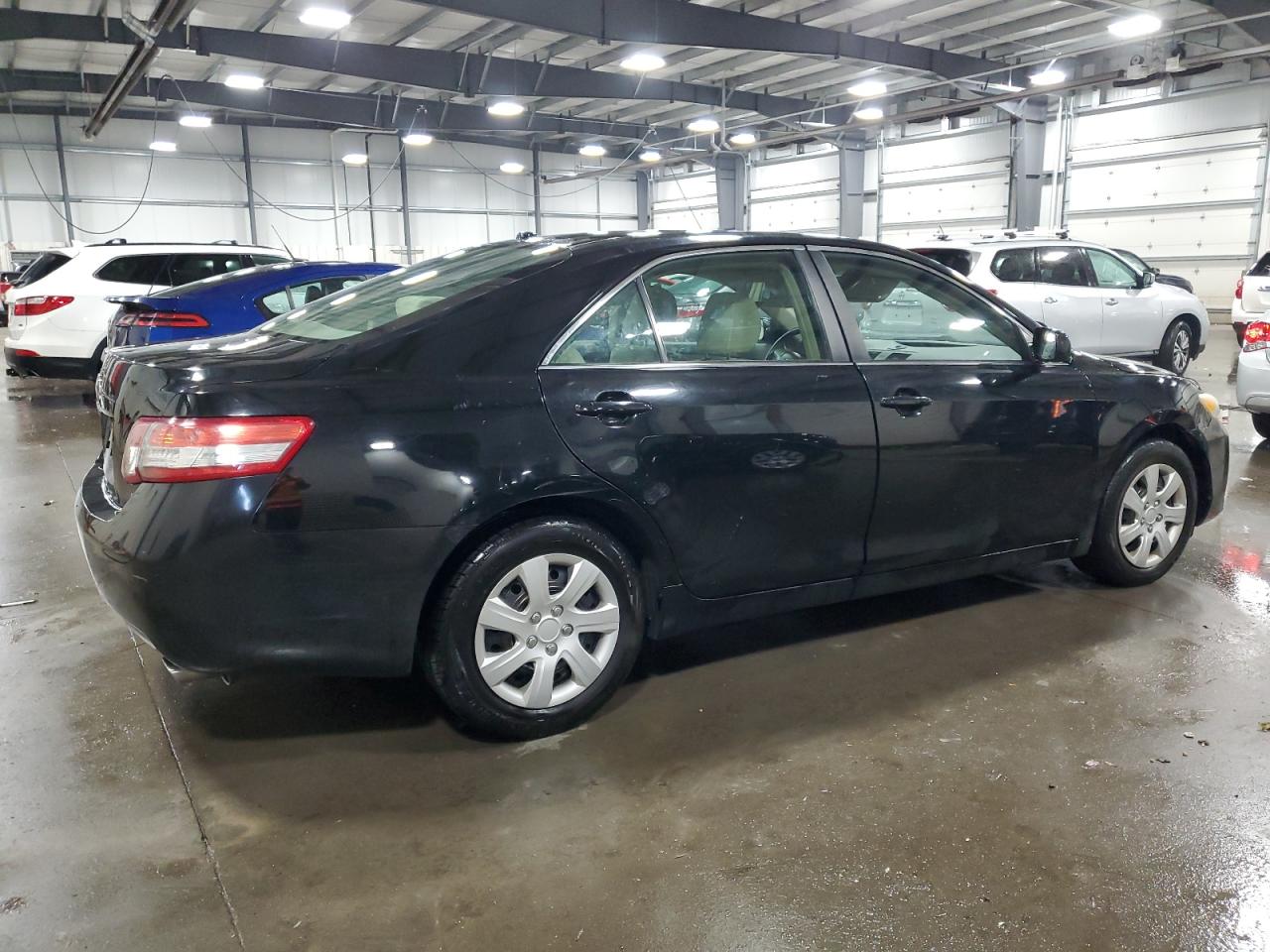 2010 Toyota Camry - Image 3