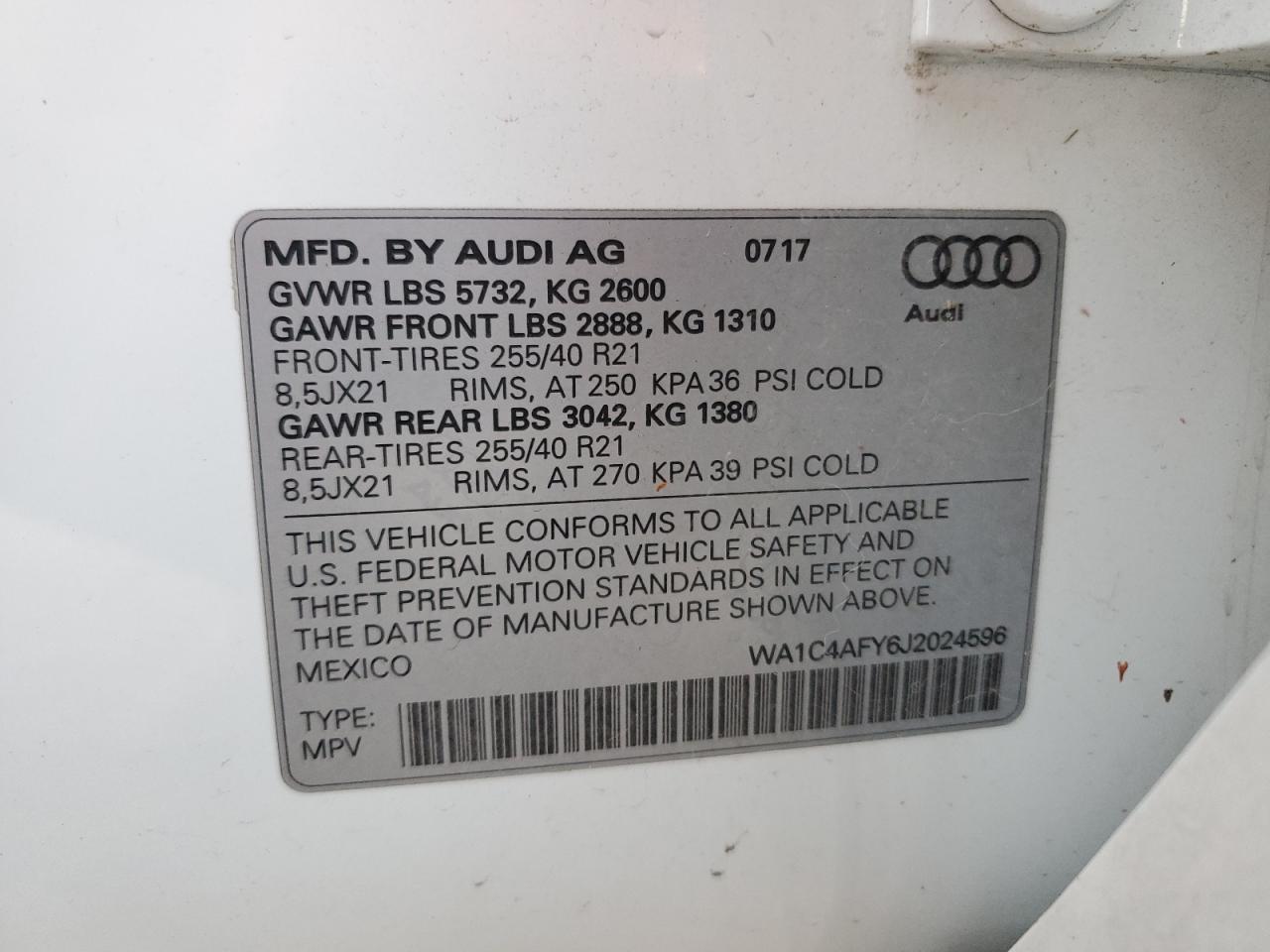 WA1C4AFY6J2024596 2018 Audi Sq5 Prestige