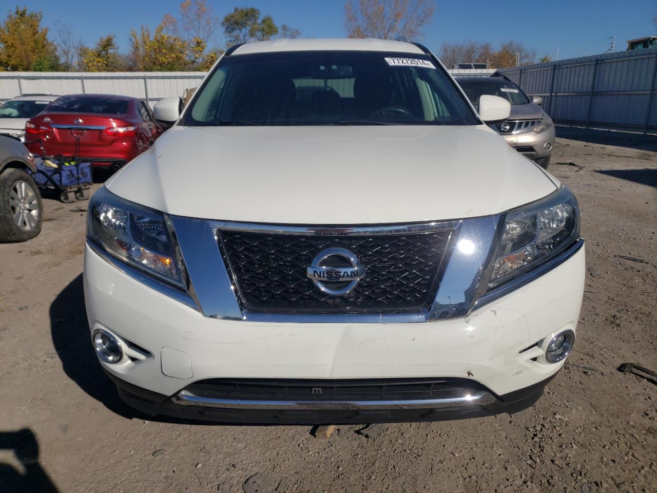 2016 Nissan Pathfinder - Image 5
