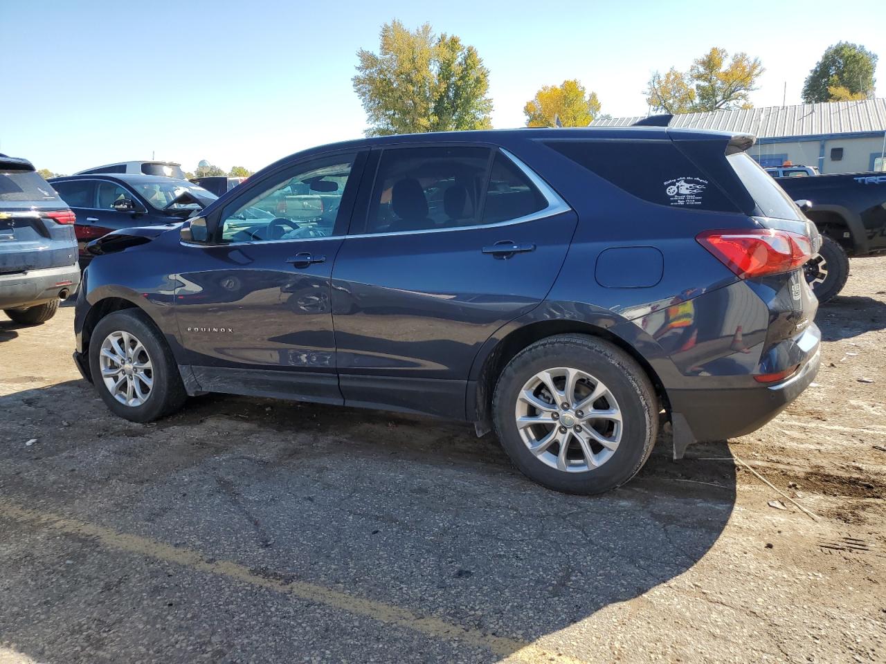 2018 Chevrolet Equinox - Image 2