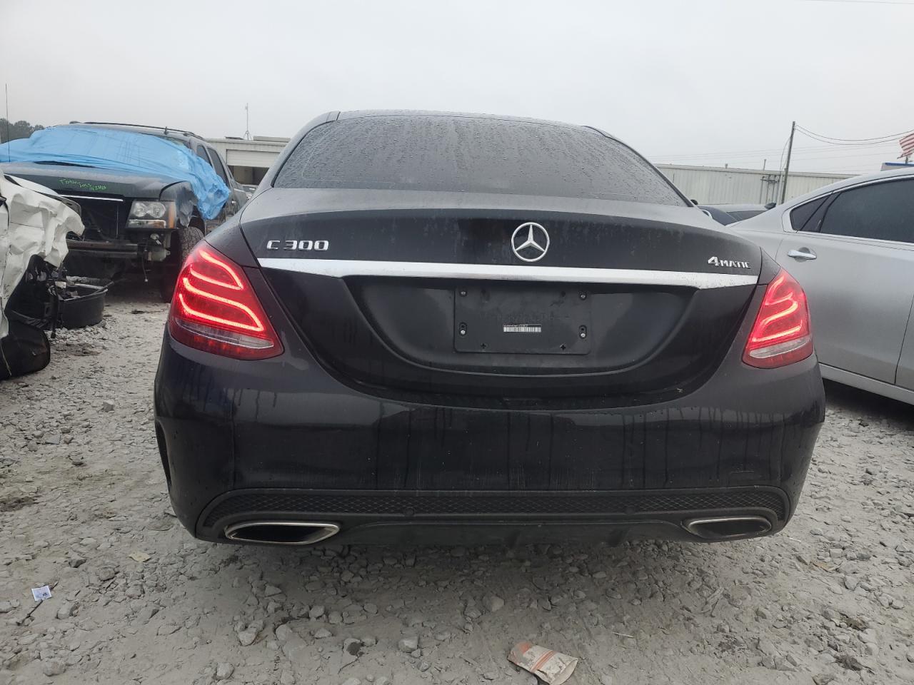 2015 Mercedes-Benz C 300 4Matic VIN: 55SWF4KB6FU028537 Lot: 76931494