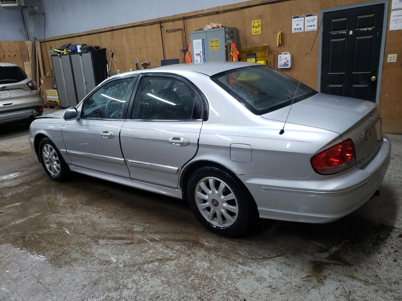 2003 Hyundai Sonata Gls VIN: KMHWF35H43A823730 Lot: 73930274