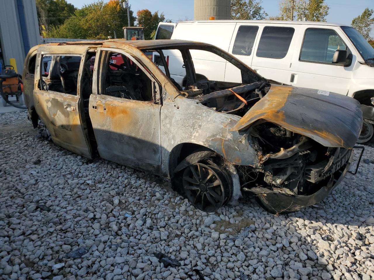 2018 Dodge Caravan - Image 4