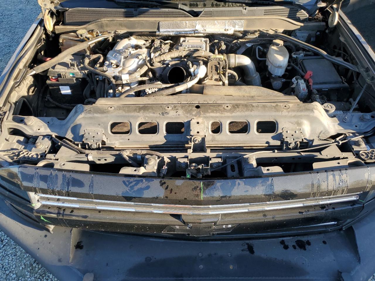 2019 Chevrolet Silverado - Image 11