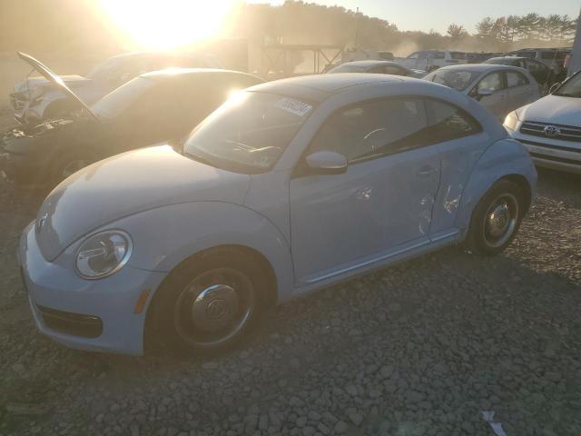  VOLKSWAGEN BEETLE 2013 Синій