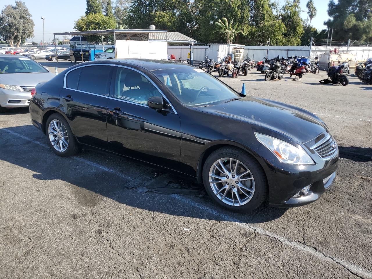 2011 Infiniti G - Image 4