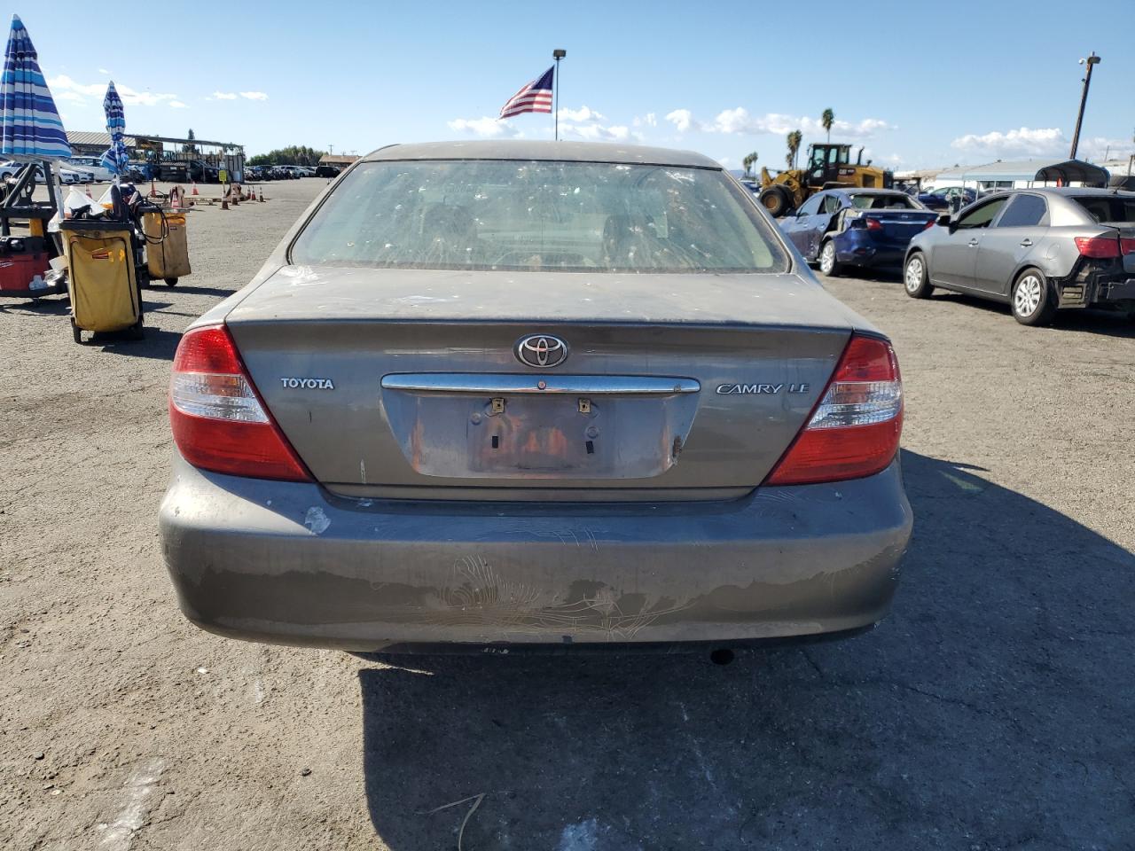 2002 Toyota Camry Le VIN: 4T1BE30K42U511473 Lot: 78482674