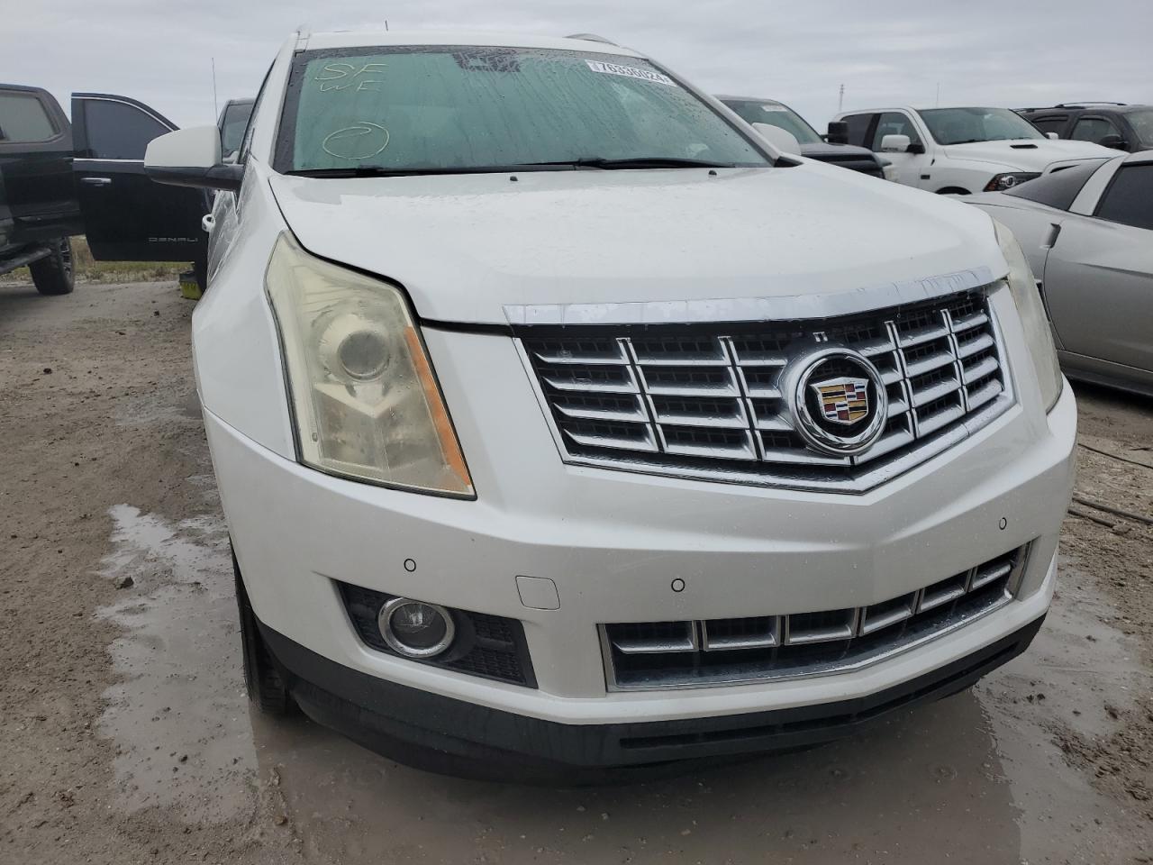 2016 Cadillac SRX - Image 5