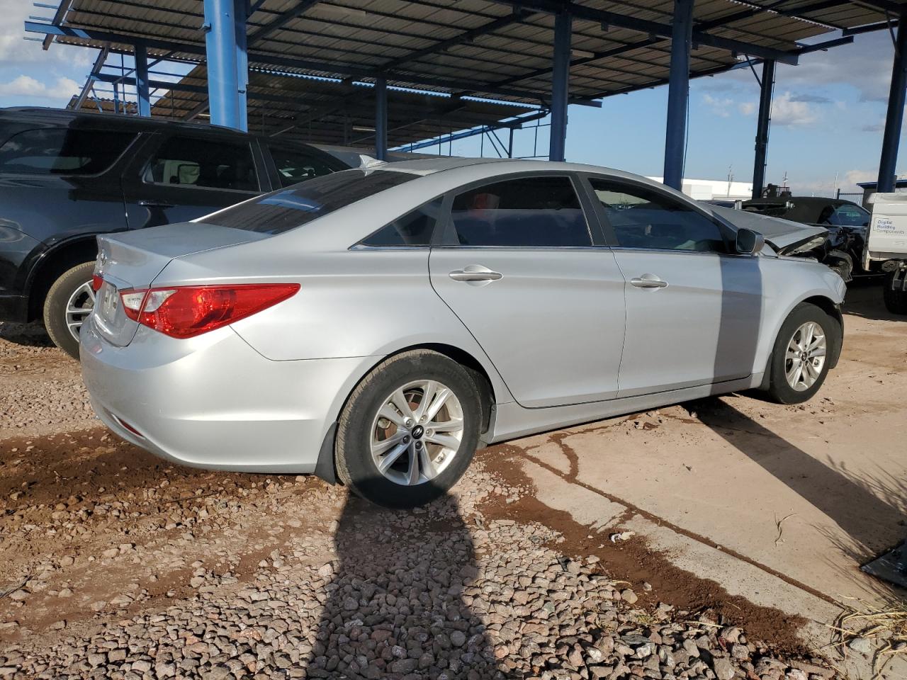 2012 Hyundai Sonata - Image 3