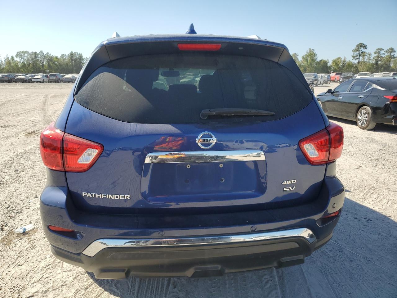 2019 Nissan Pathfinder - Image 6