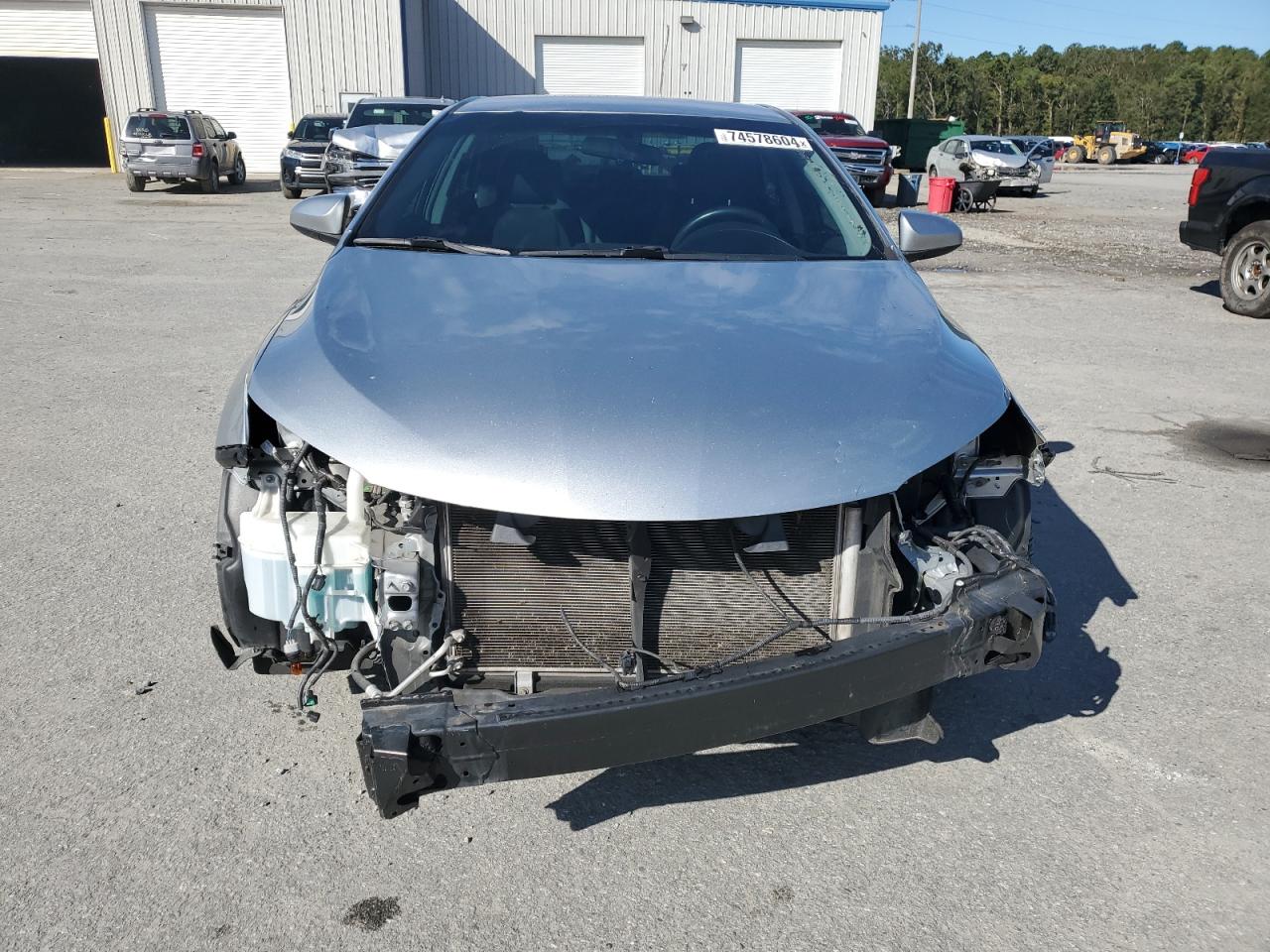 2016 Toyota Camry - Image 5