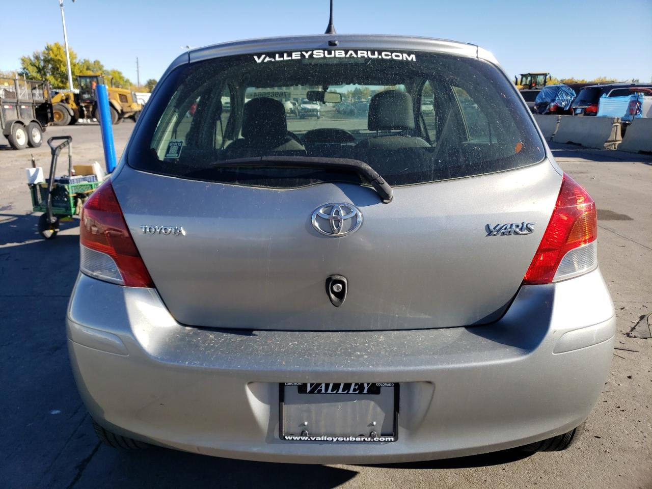 2010 Toyota Yaris VIN: JTDKT4K38A5298526 Lot: 76969664