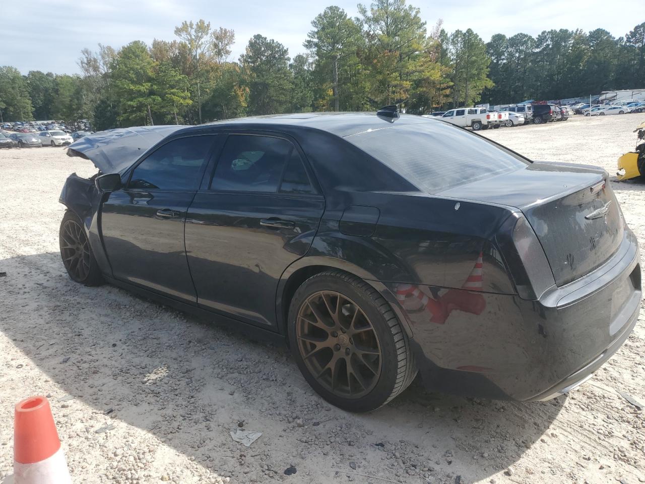 2015 Chrysler 300 - Image 2