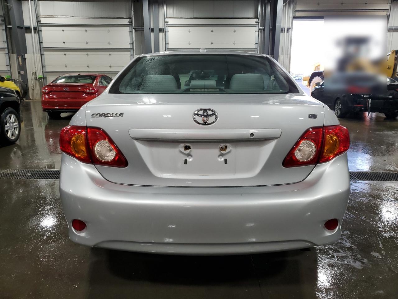 2010 Toyota Corolla Base VIN: 1NXBU4EE7AZ255081 Lot: 77534684