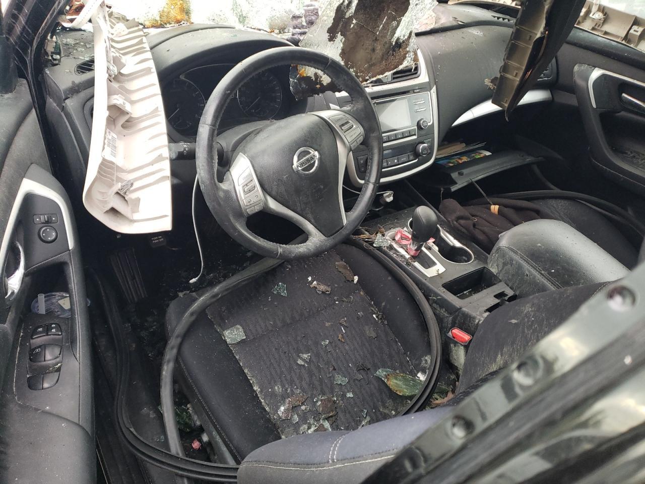 2017 Nissan Altima - Image 8