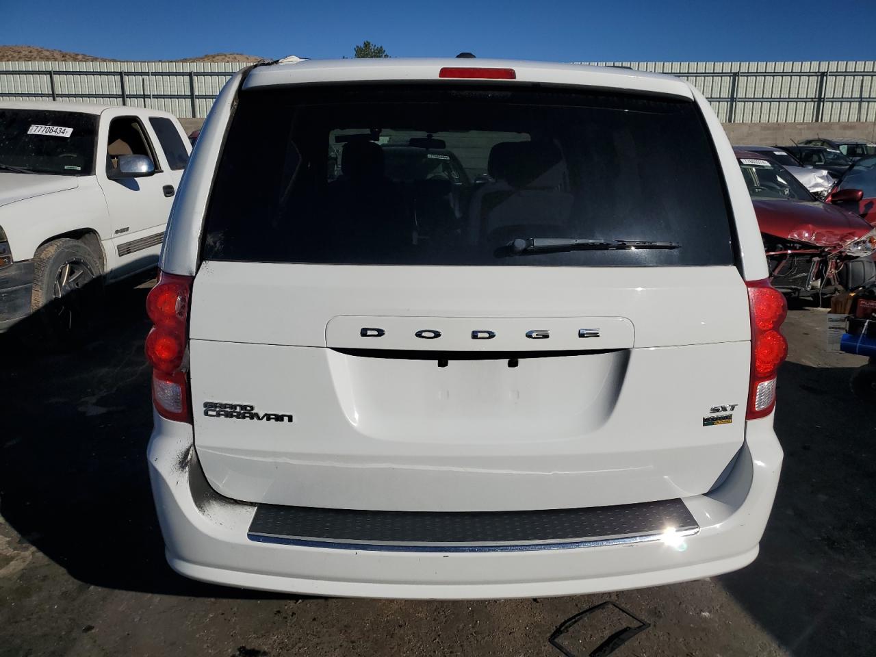 2C4RDGCGXGR376072 2016 Dodge Grand Caravan Sxt