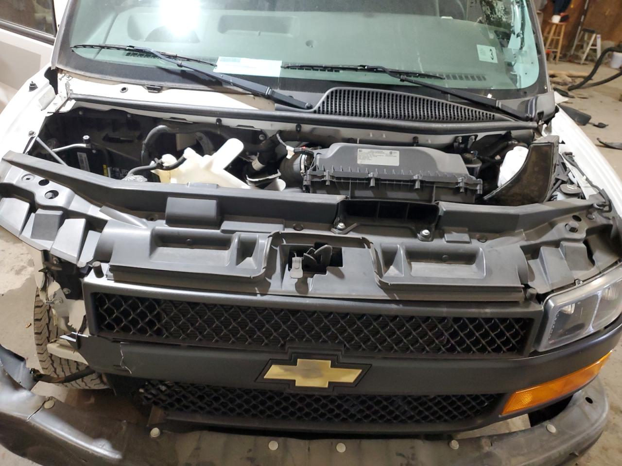 1GCWGAFPXK1269295 2019 Chevrolet Express G2500