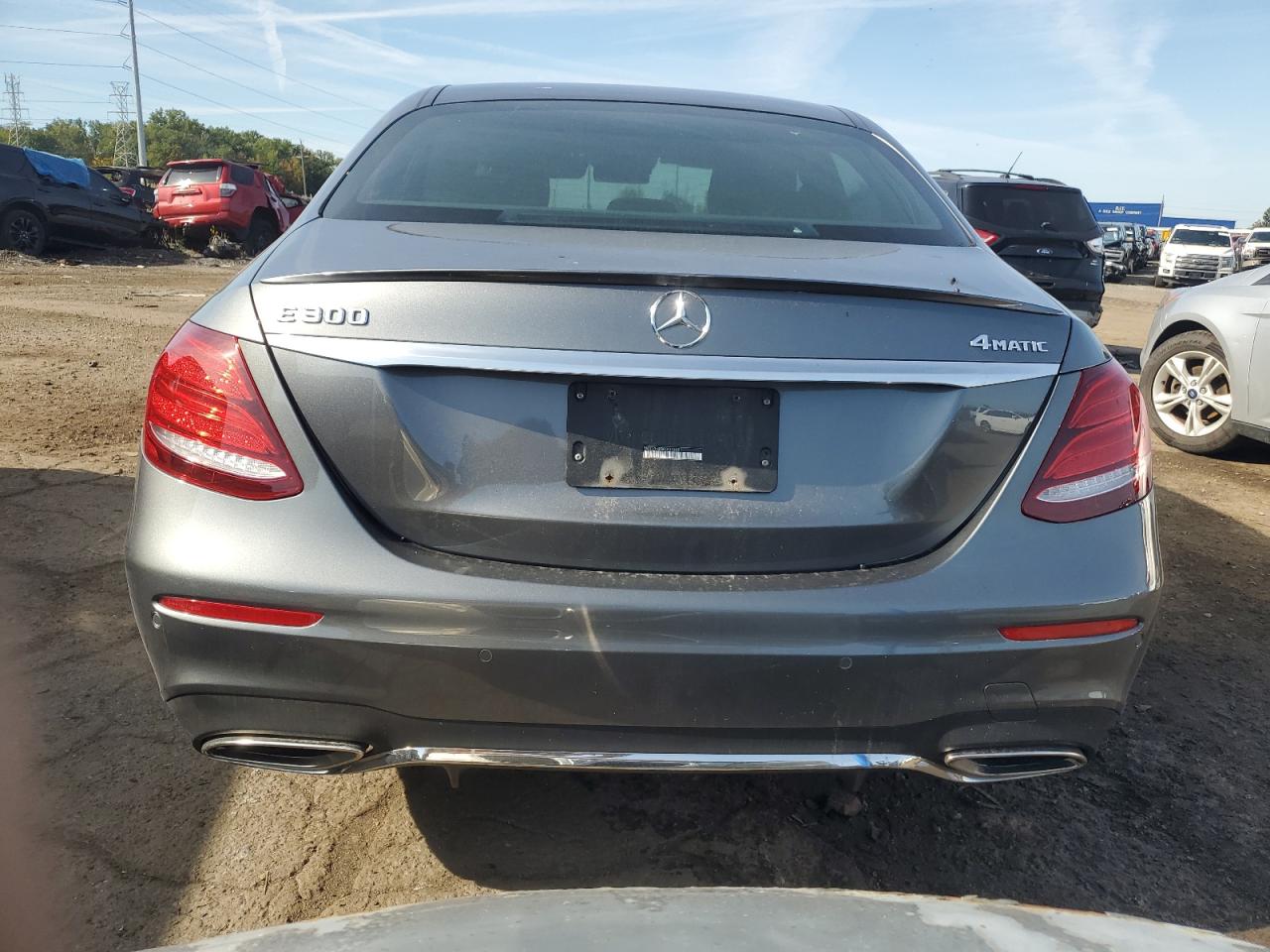 WDDZF4KB0JA376551 2018 Mercedes-Benz E 300 4Matic