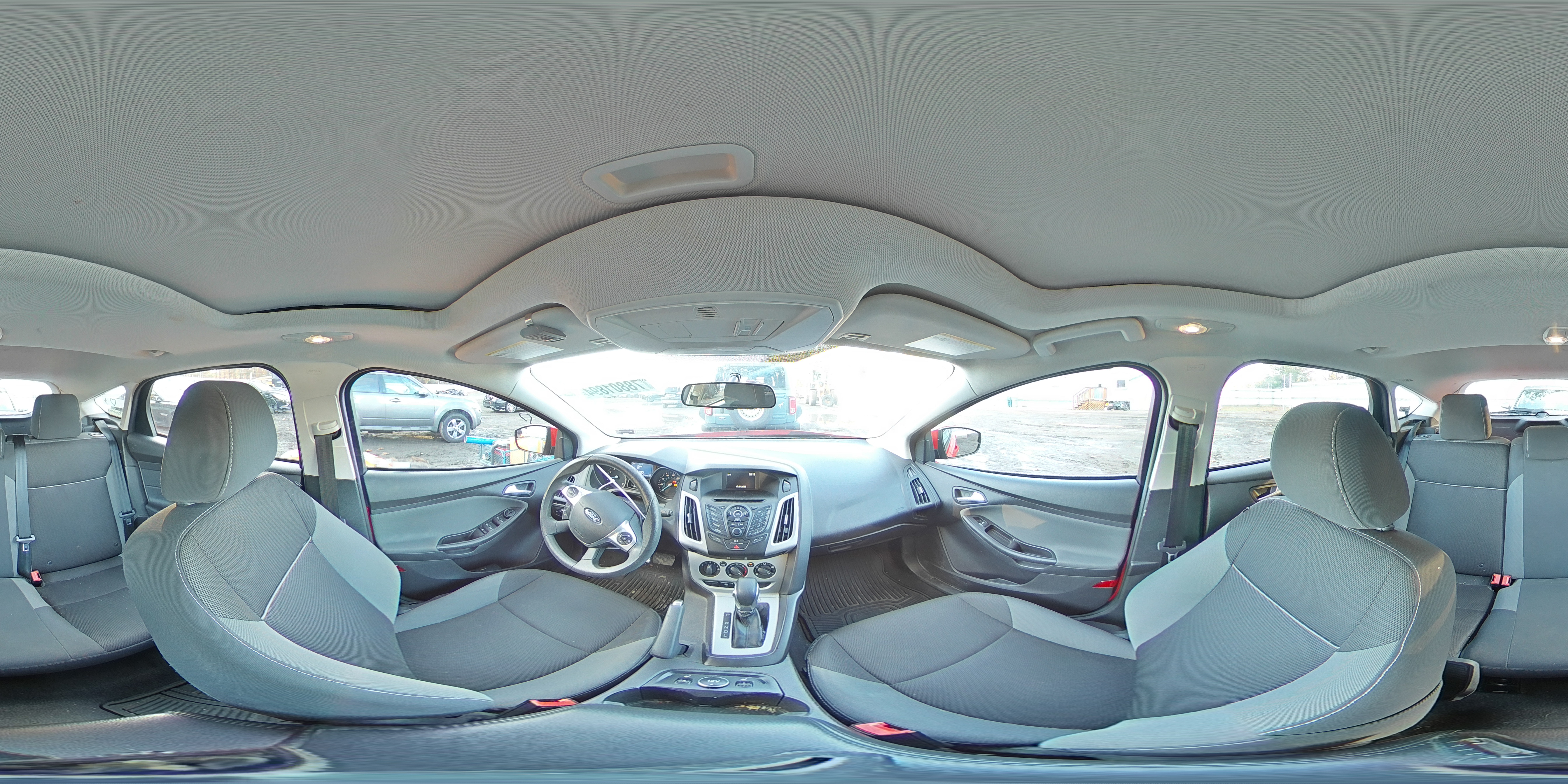2014 Ford Focus - Image 12