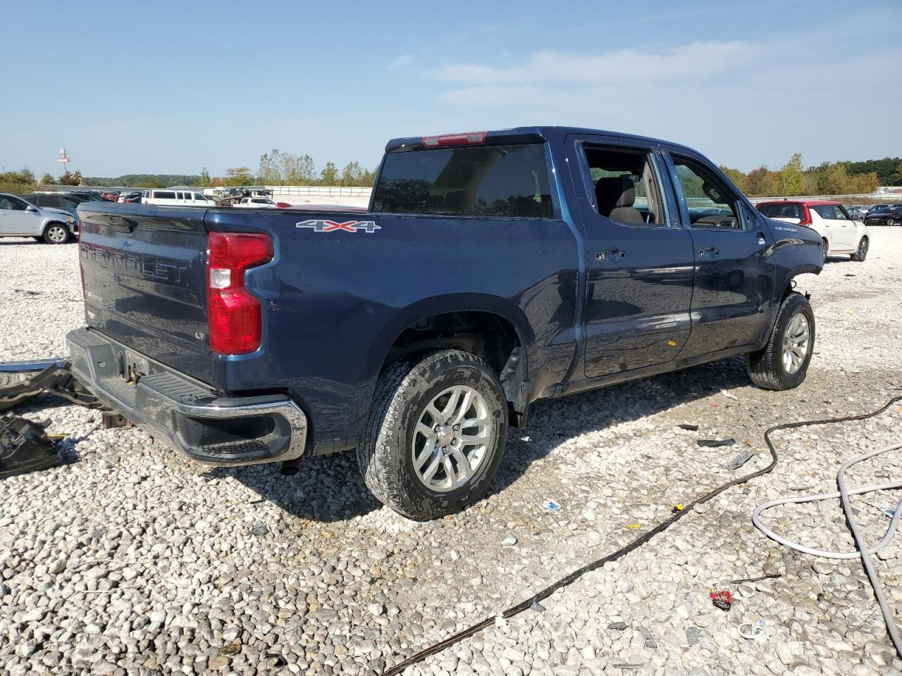 2021 Chevrolet Silverado - Image 3