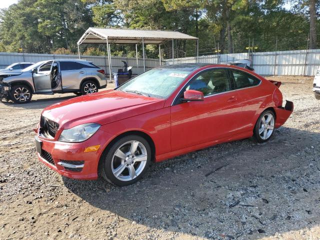  MERCEDES-BENZ C-CLASS 2014 Czerwony