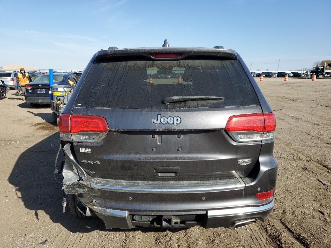 2015 Jeep Grand Cherokee Summit VIN: 1C4RJFJG3FC749143 Lot: 77573184